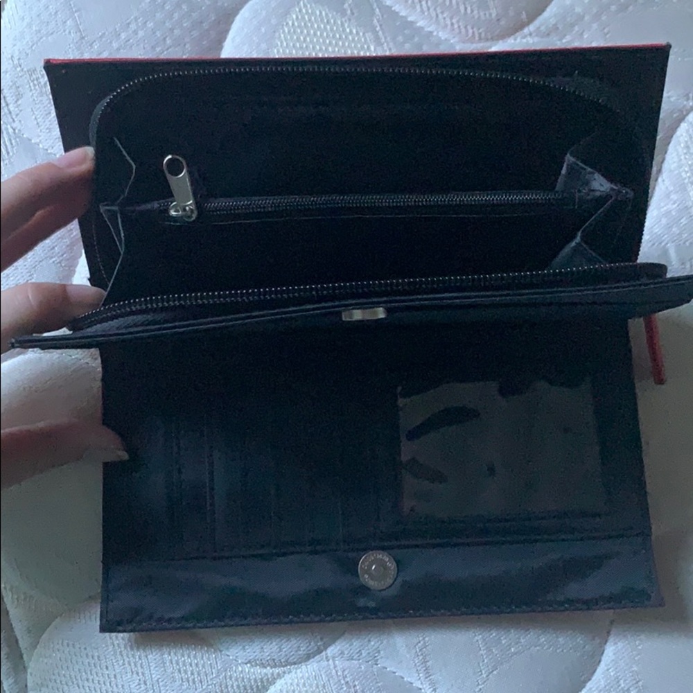 Wallet - Picture 2 of 2